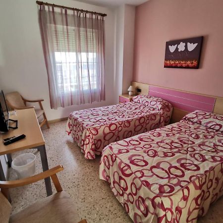 Hostal Talavera Talavera la Real Zewnętrze zdjęcie