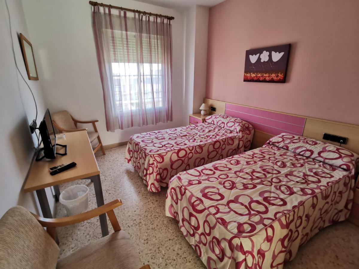 Hostal Talavera Talavera la Real Zewnętrze zdjęcie