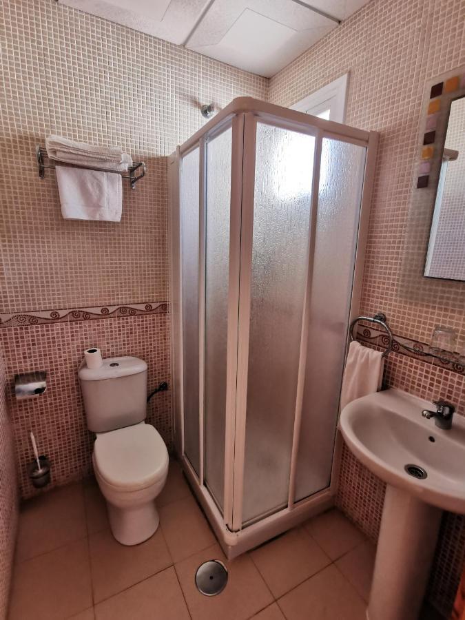 Hostal Talavera Talavera la Real Zewnętrze zdjęcie